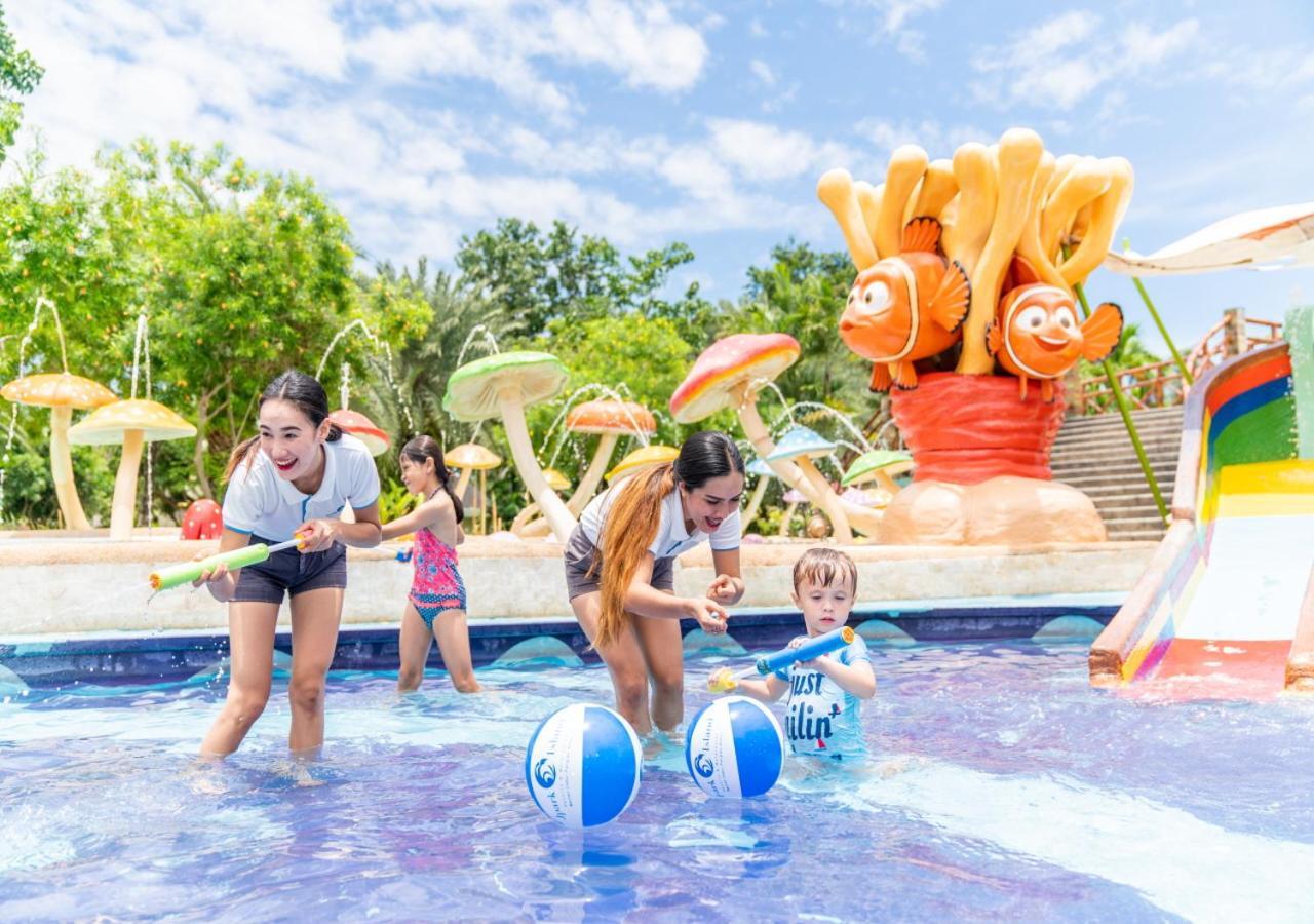 Jpark Island Resort & Waterpark Cebu Isla de Mactán Exterior foto